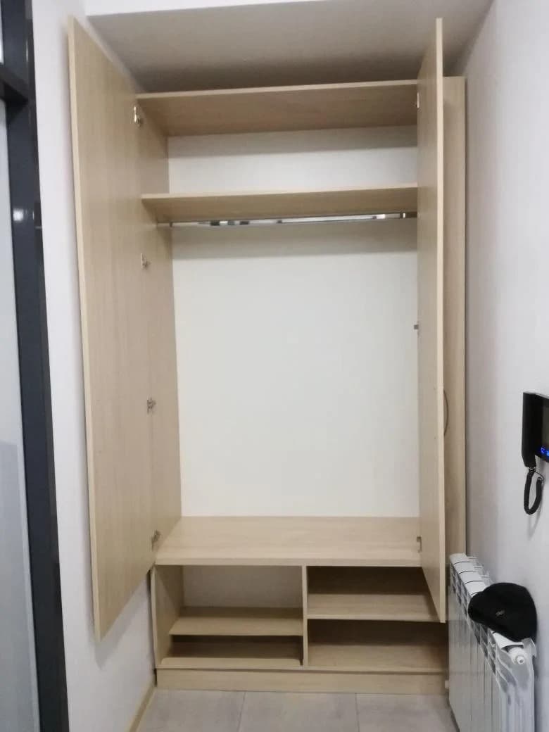 Шкаф в прихожую